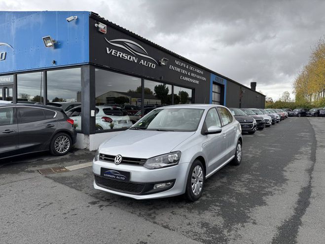Cliquer pour voir la photo suivante Volkswagen Polo 1.6 TDi 90 CLIM TEL REGULATEUR RADAR AR GRIS F de 2010