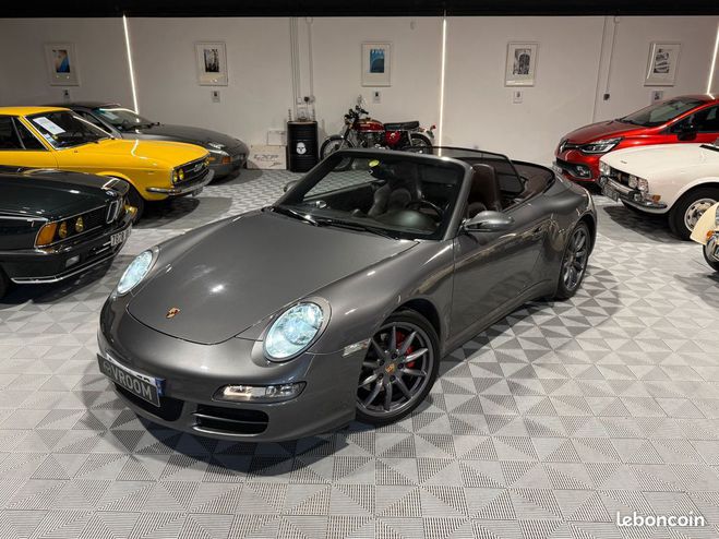 Cliquer pour voir la photo suivante Porsche 911 (997) cabriolet 3.8 355 carrera 4s tiptr Gris de 2007