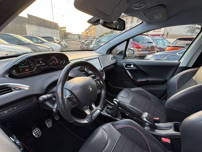 Peugeot 2008  1.2 PureTech 110ch SetS BVM5 Allure Bus BLANC de 2017