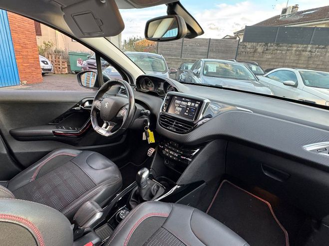Peugeot 2008  1.2 PureTech 110ch SetS BVM5 Allure Bus BLANC de 2017