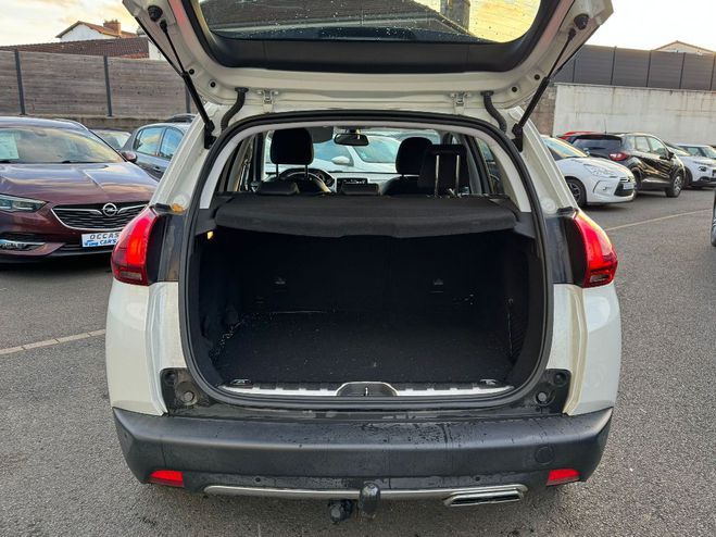 Peugeot 2008  1.2 PureTech 110ch SetS BVM5 Allure Bus BLANC de 2017