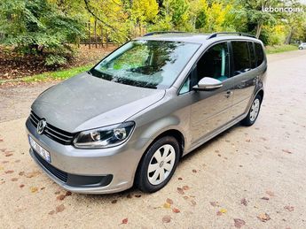 Voir détails -Volkswagen Touran 1.6 tdi 105 ch 7 places à Montfermeil (93)
