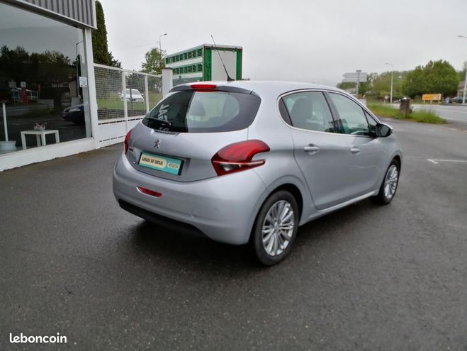 Peugeot 208 PureTech 82ch S&S BVM5 Signature Gris de 2019