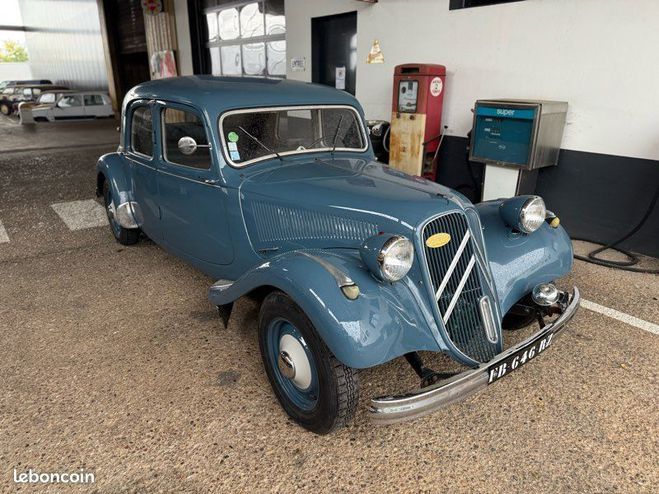 Citroen Traction Traction/15 11b 1954 bleu raf Bleu de 1960