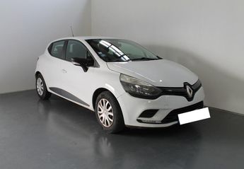  Voir détails -Renault Clio 1.2i 16V - 75 IV BERLINE Life PHASE 2 à Saint-Andr-de-Corcy (01)