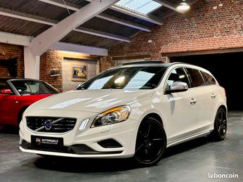  Voir détails -Volvo V60 T6 AWD R-Design 3.0L 6 cylindres 304 ch  à Halluin (59)