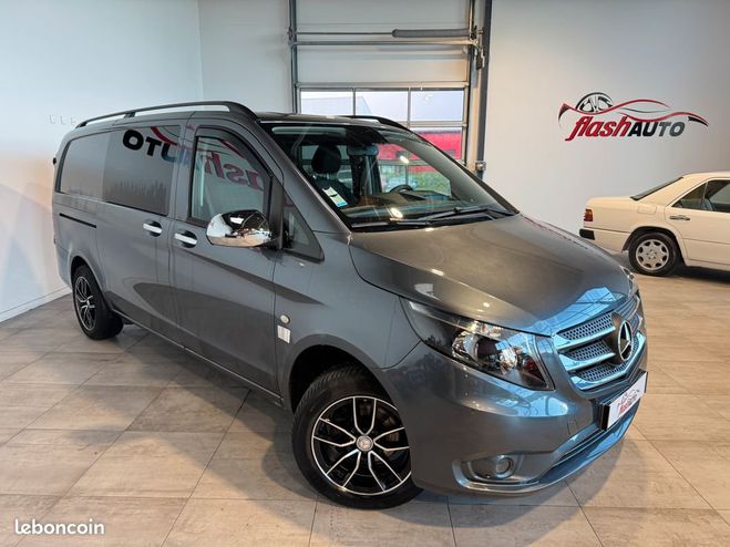 Mercedes Vito 116 CDi 7G-TRONIC 163cv-BVA-2017 Gris de 2017