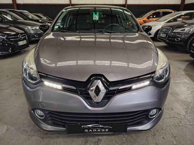 Renault Clio IV (B98) 0.9 TCe 90ch Zen 5p GRIS C de 2016