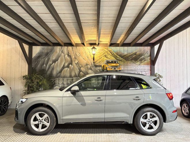 Cliquer pour voir la photo suivante Audi Q5 40 TDI 204 CV SLINE QUATTRO S-TRONIC Gris de 2021