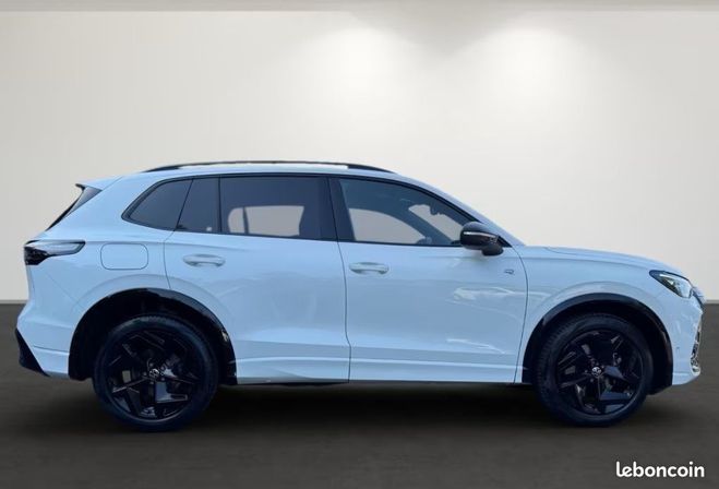 Volkswagen Tiguan 2.0 TDI DSG R-Line 150CH -ACC-LED-GPS-BL Blanc de 2025
