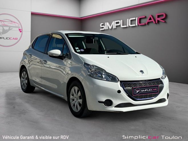 Peugeot 208 1.0 PureTech 68ch BVM5 Like - Garantie 1 Blanc de 2015
