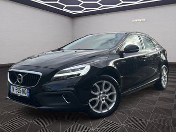  Voir détails -Volvo V40 Cross Country 2.0 D3 Plus 150ch - Camra à Uckange (57)