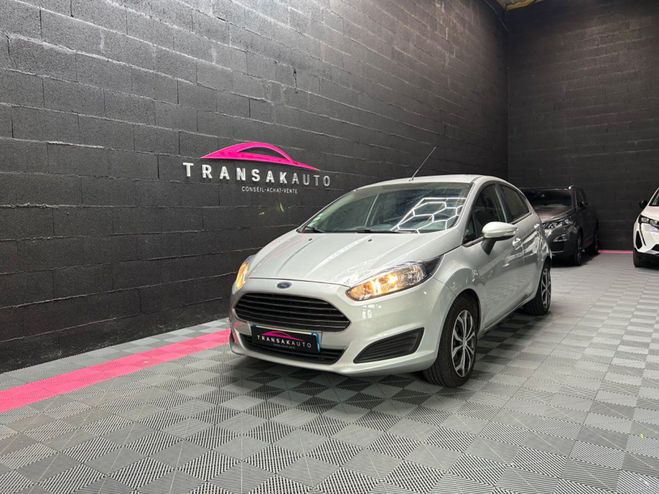Ford Fiesta 1.5 TDCi 75 FAP Trend Gris de 2014