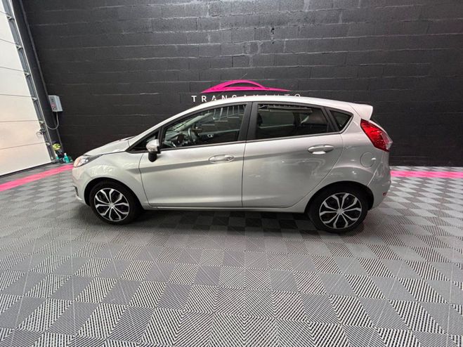 Ford Fiesta 1.5 TDCi 75 FAP Trend Gris de 2014