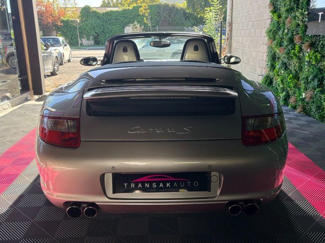 Porsche 911 CARRERA CABRIOLET 997 S 3.8i Flat 6 355  Gris de 2007