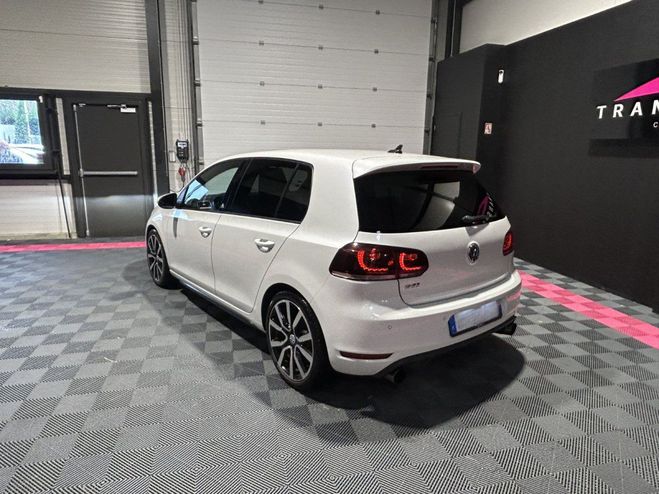 Volkswagen Golf 2.0 TSI 210 GTI DSG6 dition limite Adi Blanc de 2012