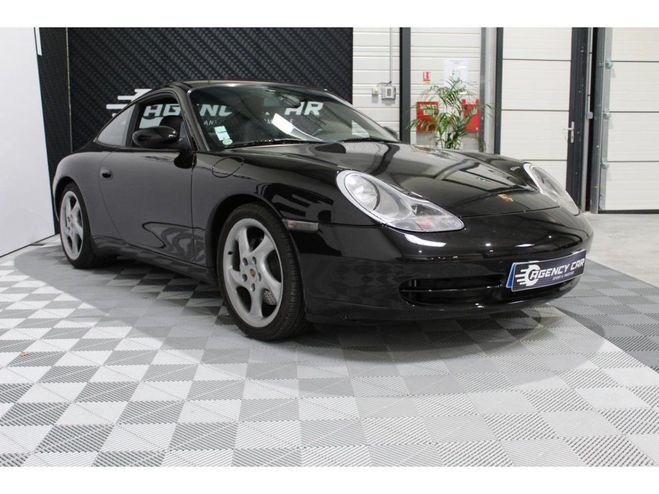 Porsche 911 3.4i TYPE 996 COUPE Carrera 4 - SUIVI CO NOIR de 1998