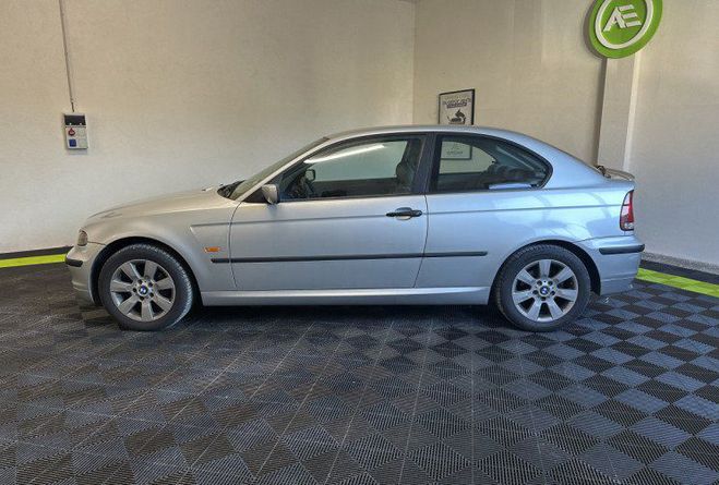 BMW Serie 3 Compact II (E46) 318ti 143ch / CARNET EN GRIS de 2004