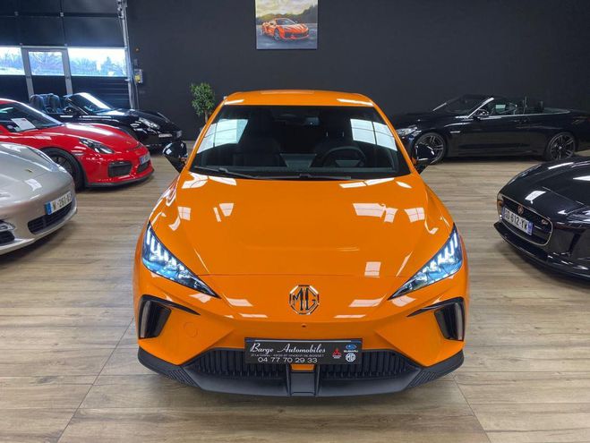 MG MG4 EV 64KWH - 150 KW 2WD LUXURY Orange Verni de 2024
