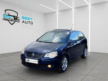  Voir détails -Volkswagen Polo 1.4 80CH SPORT 3P à Farbersviller (57)