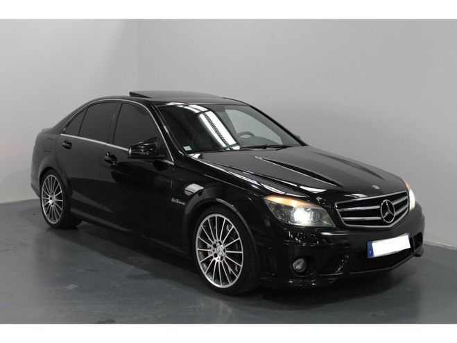 Cliquer pour voir la photo suivante Mercedes Classe C 63 - BVA G-Tronic Plus BERLINE - BM 204 NOIR de 2010