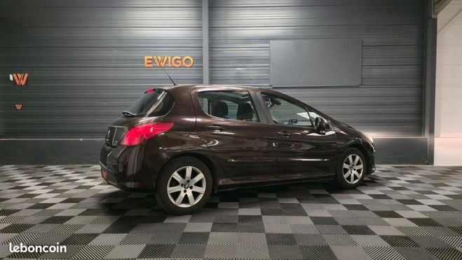Peugeot 308 GENERATION-I 1.6 HDI 110 PACK PREMIUM EN Marron de 2012