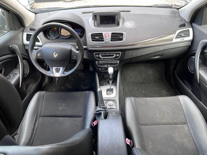 Renault Megane III 1.5 DCi 110cv Tomtom BVA Gris de 2010