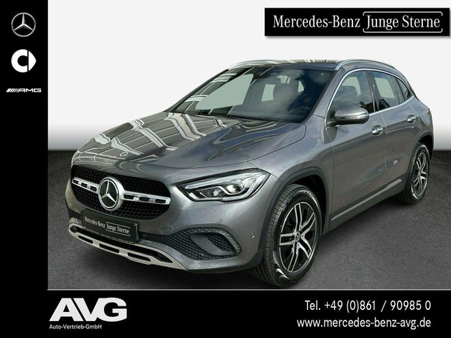 Mercedes Classe GLA classe 180 Gris M�tallique de 
