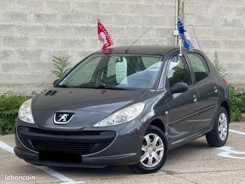 voir détails -Peugeot 206 206  1.4i 70CV Année 01-2011 189.000KM G à Épinay-sur-Seine (93)   Voir détails -Peugeot 206 206  1.4i 70CV Année 01-2011 189.000KM G à Épinay-sur-Seine (93)