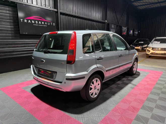 Ford Fusion 1.4 tdci boite automatique GRIS de 2005