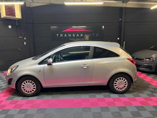 Opel Corsa 1.2 70 ch Edition Energy / 56 000 km / M Gris de 2014