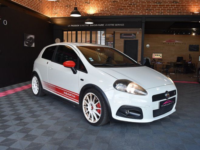 Abarth Grande Punto 1.4 Turbo T-jet 180 Avec Kit Esseesse Blanc de 2010