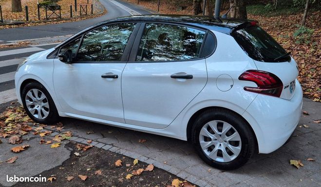 Peugeot 208 1.6 hdi premire main Garantie 6mois Blanc de 2016