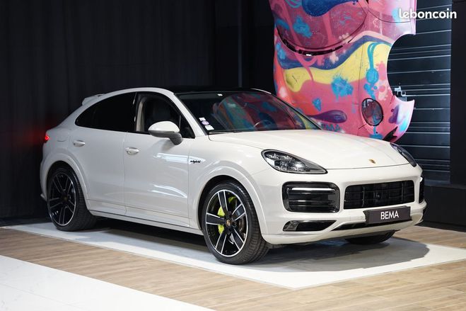 Cliquer pour voir la photo suivante Porsche Cayenne III COUPE Gris Craie 3.0 V6 E-HYBRID 462 Gris de 2021