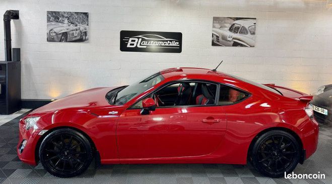 Toyota GT86 2.0 200CH Rouge de 2013
