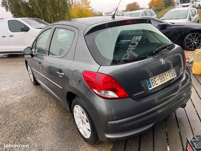Peugeot 207 1.6 vti 120ch feline bva Autre de 2010