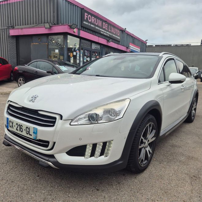 Cliquer pour voir la photo suivante Peugeot 508 (2) SW 2.0 BLUEHDI 180 FELINE EAT6 FULL  Blanc de 2013
