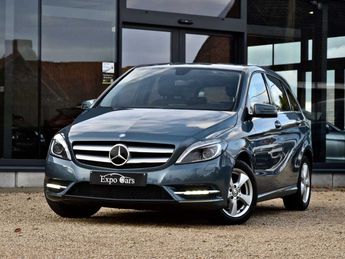  Voir détails -Mercedes Classe B 180 7G-DCT - 1HAND - XENON - LEDER - CR à Roeselare (88)