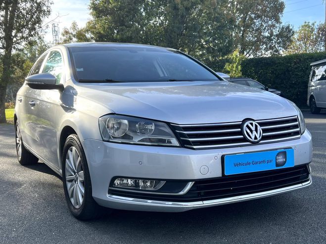 Volkswagen Passat VI 2.0 TDI 140ch Confortline GRIS F de 2010