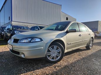  Voir détails -Renault Laguna II Berline 2.0 turbo 170ch Initiale * BV à Uckange (57)