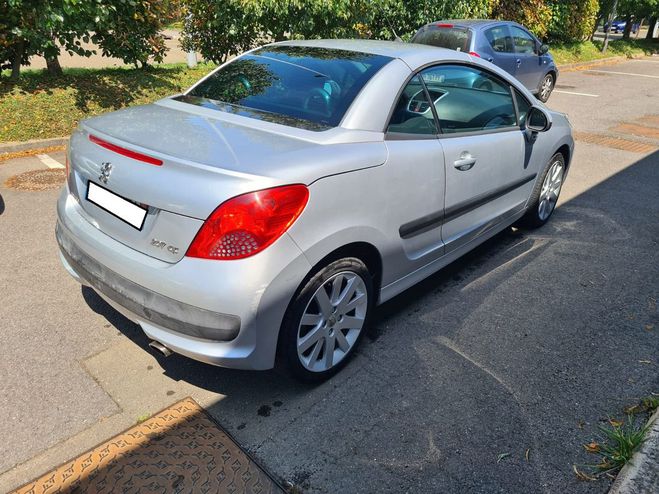 Peugeot 207 1.6 CABRIOLET Gris de 2007