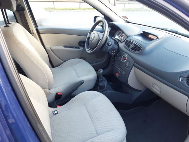 Renault Clio 1.4 16v 98 expression Bleu de 2006