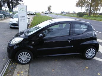  Voir détails -Citroen C1 1.0 68  Millenium CLIM - MOTEUR A CHAINE à Osny (95)