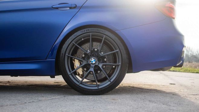 BMW M3 CS / 1 of 1.200 / FROZEN DARK BLUE Bleu de 2018