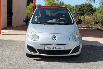  Voir détails -Renault Twingo ECO2 1.2L 16V 75CV BTE 5VT PACK TREND 3  à Calvi (20)