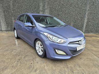  Voir détails -Hyundai I30 1.6 CRDi Lounge--CARPLAY--CLIM--GARANTIE à Cuesmes (70)