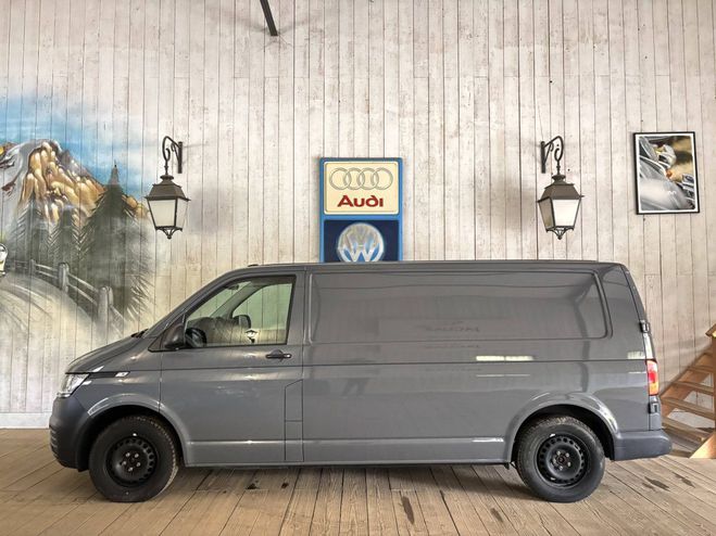 Cliquer pour voir la photo suivante Volkswagen Transporter T6.1 2.0 TDI 150 CV L2H1 4MOTION Gris de 2021