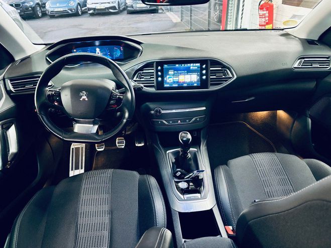 Peugeot 308 1.5 bhdi 29000kms Blanc de 2021