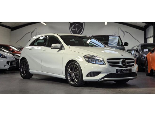 Cliquer pour voir la photo suivante Mercedes Classe A 180 CDI FAP BlueEfficiency - BV 7G-DCT B Blanc de 2013