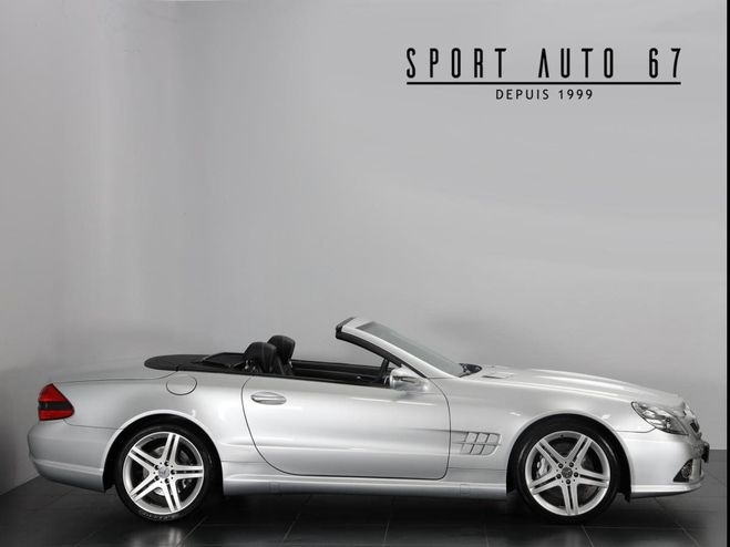 Mercedes Classe SL 500 8 cylindres 5.5 L 32 S Irridium Silber de 2010